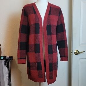 Scarlett Deep Red and Black Knitwear